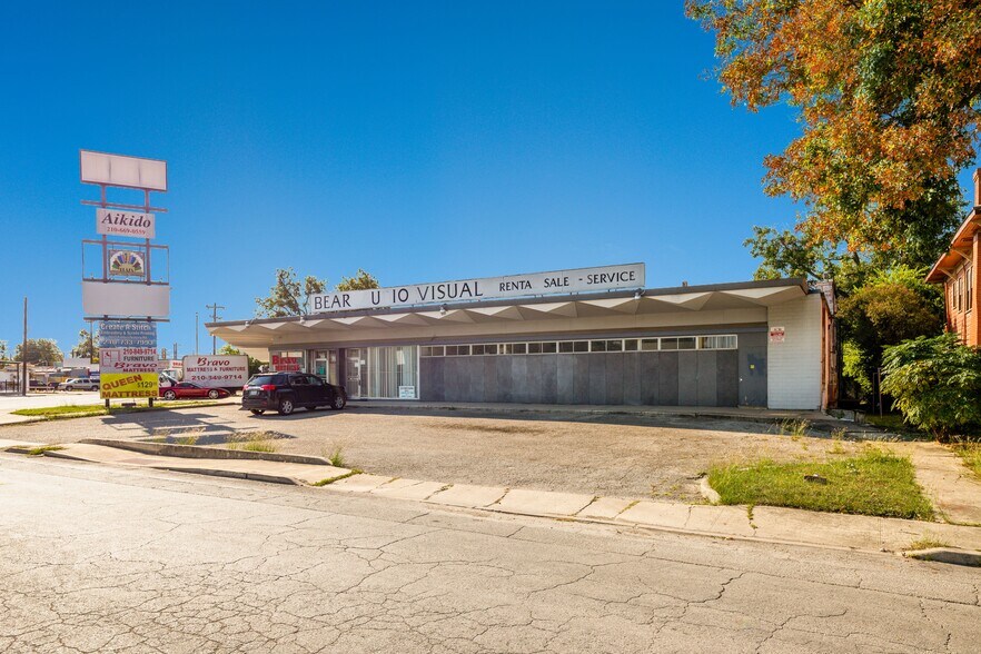 More Photos Of 1602 W Kings Hwy, San Antonio Unknown For Lease