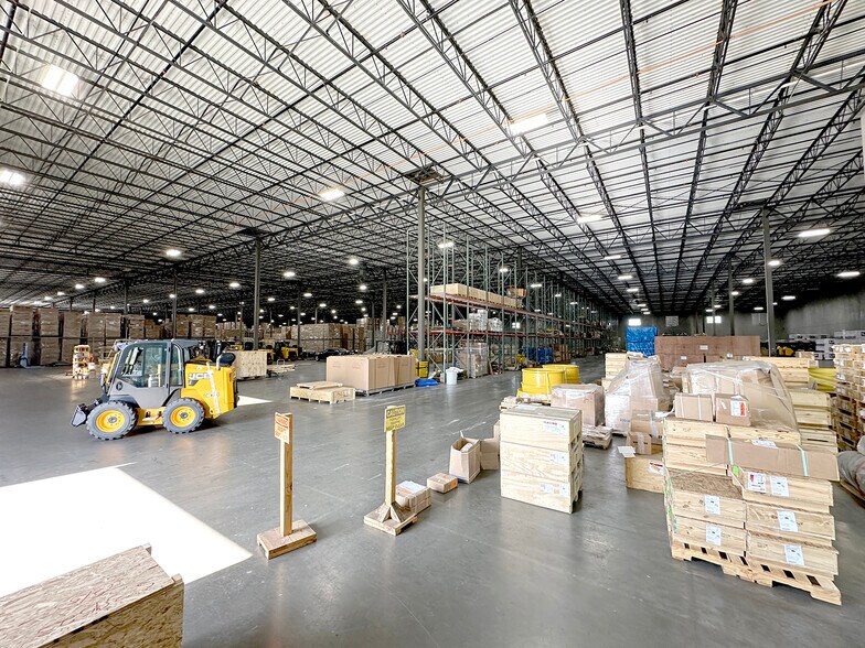 More Photos Of 88 Clyde Alexander Ln, Pooler Warehouse For Lease