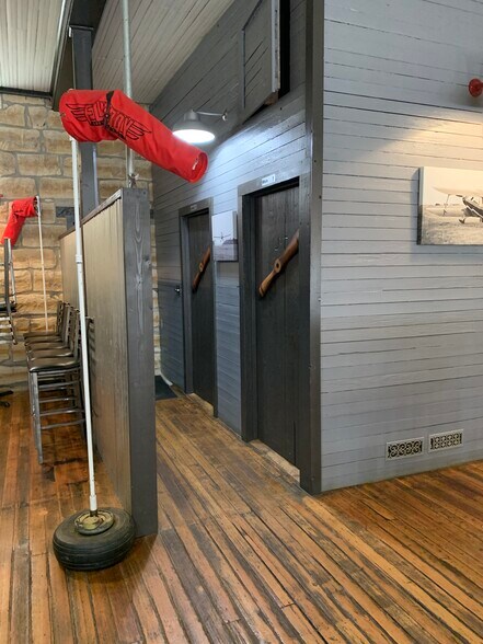 More Photos Of 105 N Main St, Sylvan Grove Restaurant For Sale