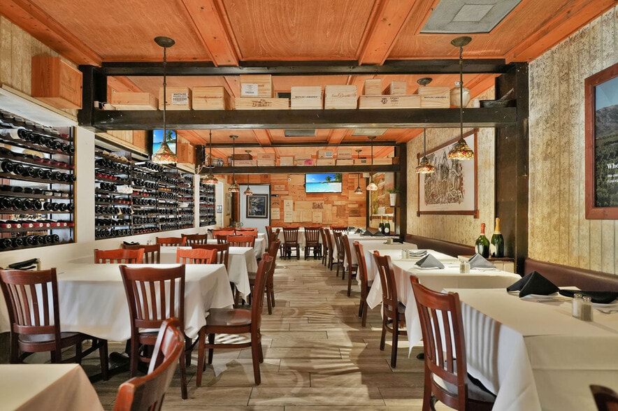 More Photos Of 3800 SW 8th St, Coral Gables Restaurant For Sale