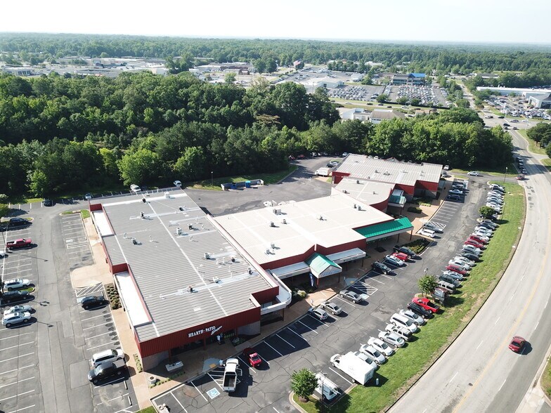 More Photos Of 1101-1135 Alverser Dr, Midlothian General Retail For Lease