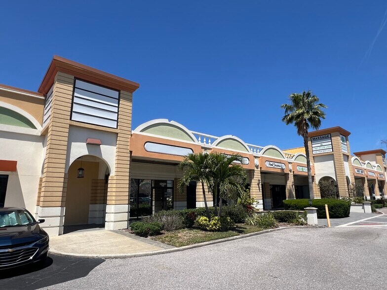 More Photos Of 13505 Icot Blvd, Clearwater Unknown For Lease