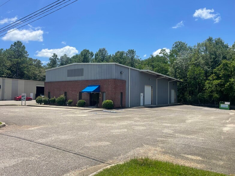 Primary Photo Of 4970 Rangeline Rd, Mobile Industrial For Lease