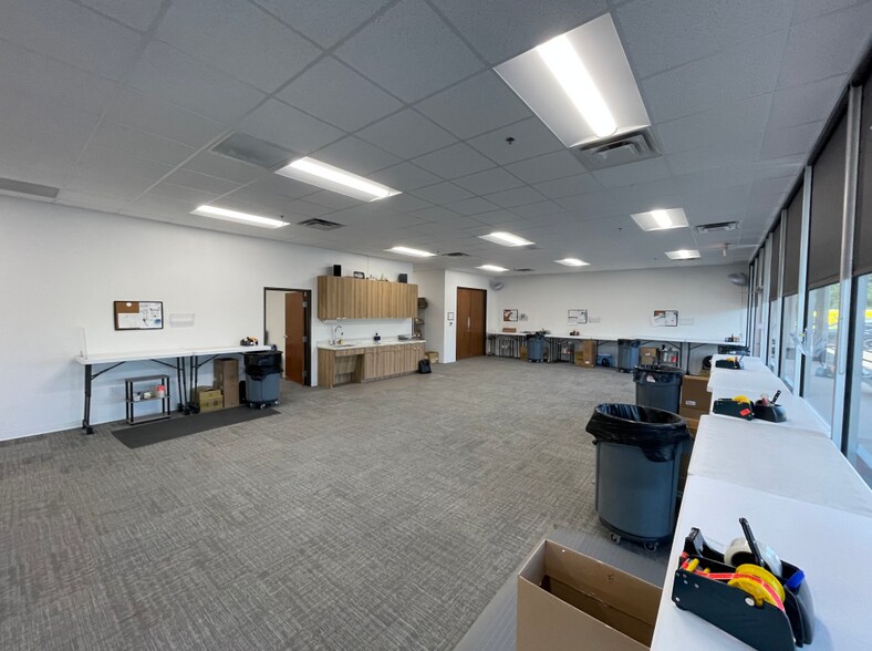 More Photos Of 6905 K Ave, Plano Light Distribution For Lease