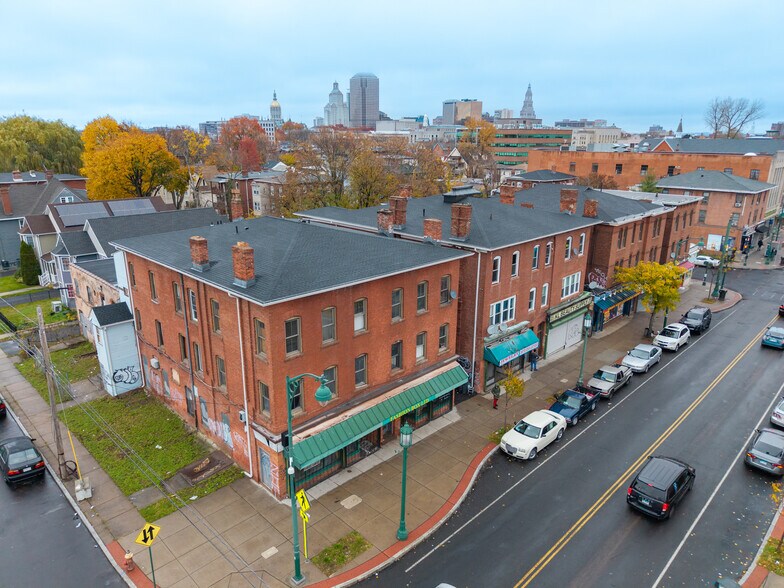 Primary Photo Of 642 Park St, Hartford Apartments For Sale