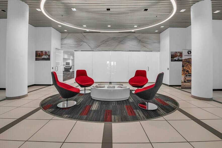 More Photos Of 38555 Hills Tech Dr, Farmington Hills Light Manufacturing For Lease