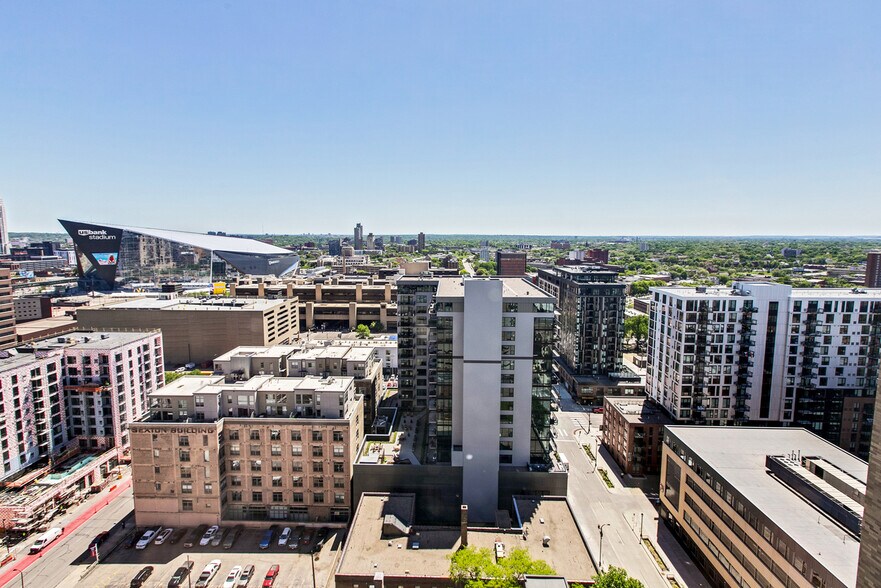 More Photos Of 431 S 7th St, Minneapolis Office Residential For Lease
