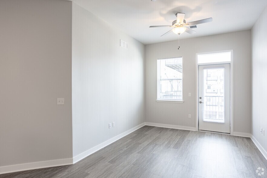 More Photos Of 501 4th Ave SE, Cedar Rapids Apartments For Lease