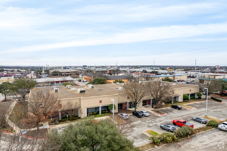 More Photos Of 9120 Burnet Rd, Austin Research And Development For Lease