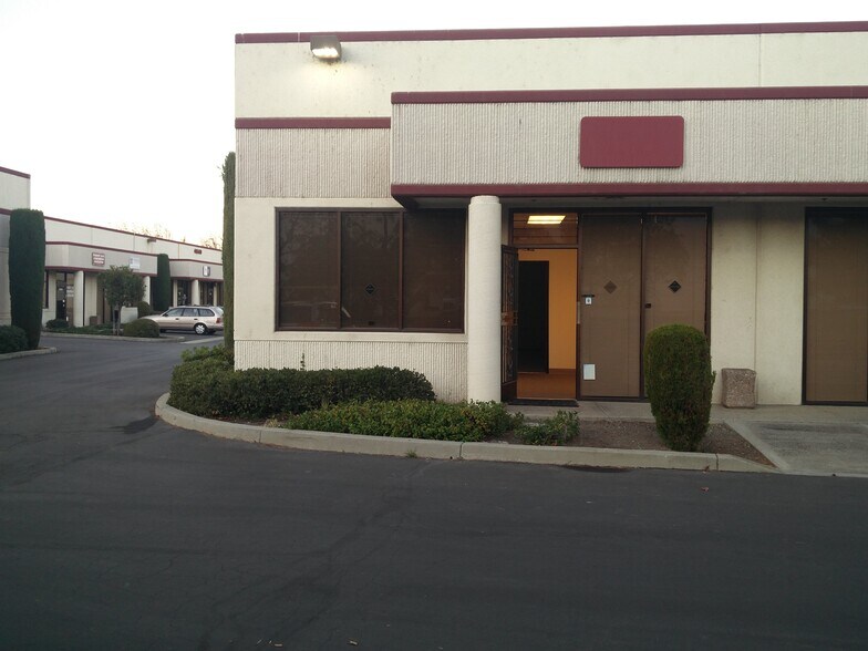 More Photos Of 46560 Fremont Blvd, Fremont Warehouse For Sale