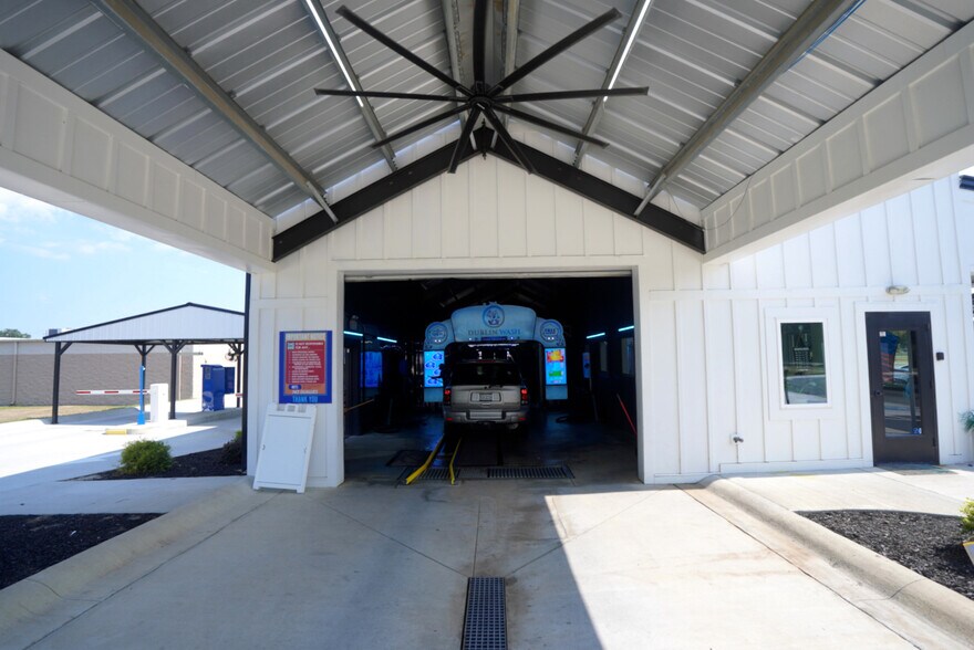 More Photos Of 2404 US Highway 80 W, Dublin Carwash For Sale