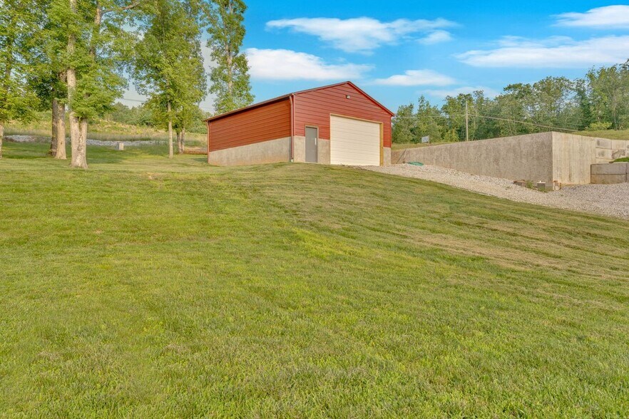 More Photos Of 1060 Paint Rock Ferry Rd, Kingston Specialty For Sale