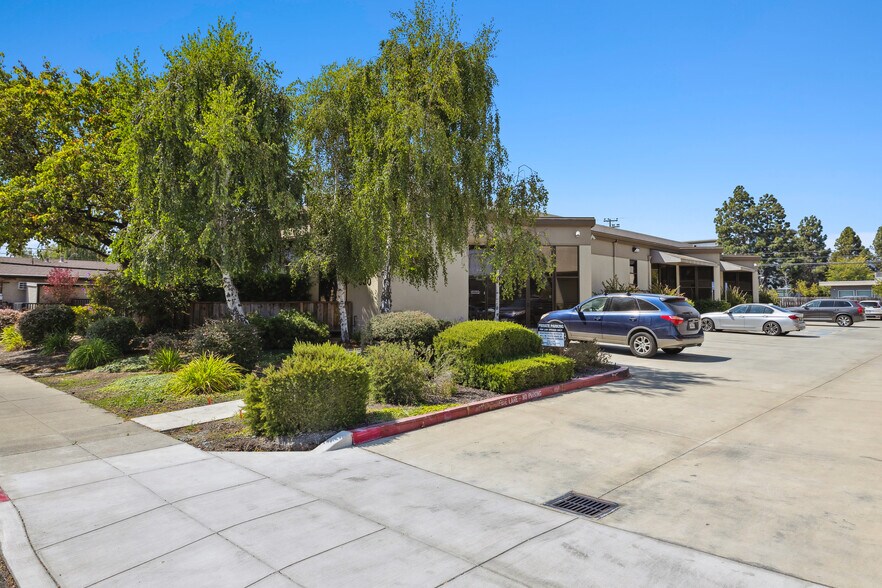 More Photos Of 550 Price Ave, Redwood City Office For Sale