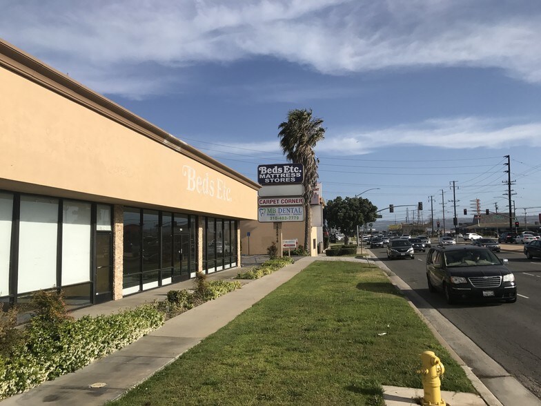 More Photos Of 18506-18516 Hawthorne Blvd, Torrance Storefront Retail Office For Lease