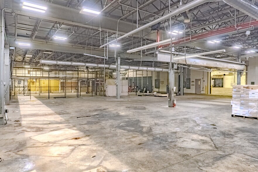 More Photos Of 4611 Wiseman Blvd, San Antonio Manufacturing For Sale