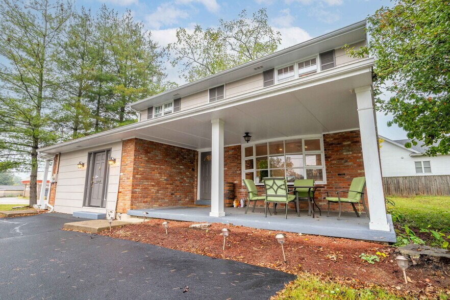 More Photos Of 1 Crestview Dr, Milford Medical For Lease