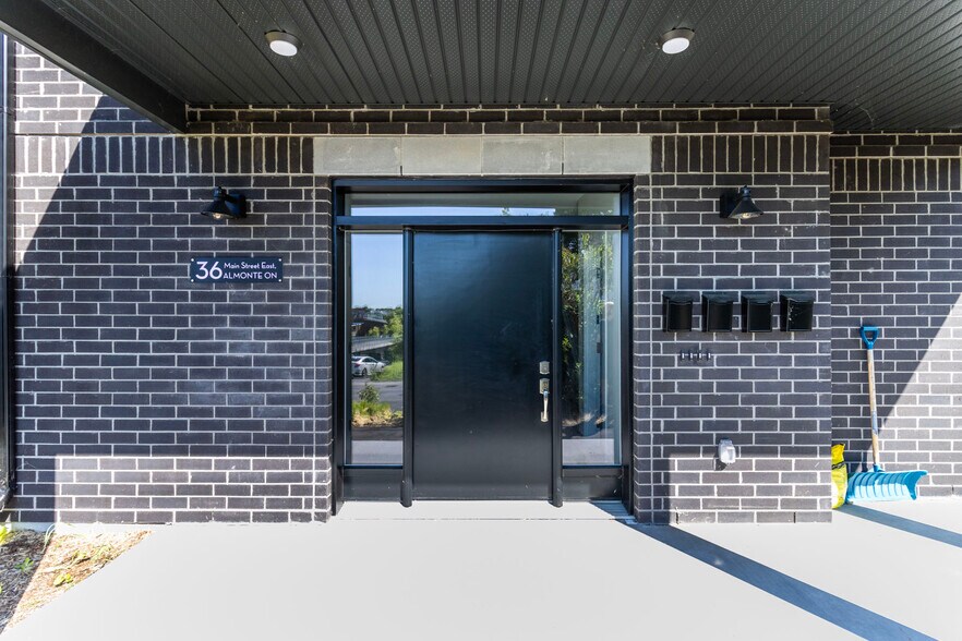 More Photos Of 36 Main St E, Mississippi Mills Apartments For Sale