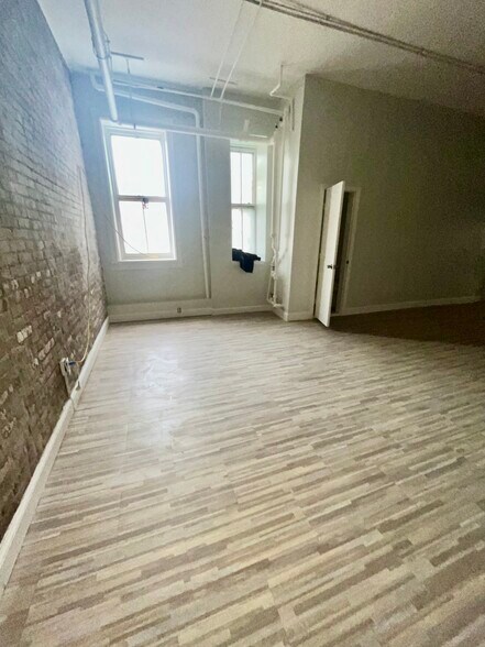 More Photos Of 69-73 N Broadway, Yonkers Apartments For Lease