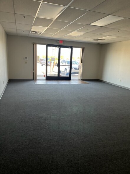 More Photos Of 2440 Adobe Rd, Bullhead City Storefront Retail Office For Lease