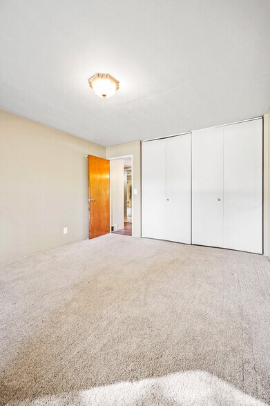 More Photos Of 2901-2979 W Cannes Dr, Peoria Apartments For Sale