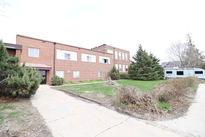 More Photos Of 115 W 3rd St Fr W 3rd, Frost Apartments For Sale