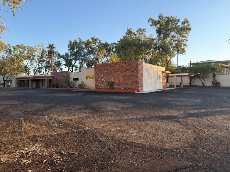 More Photos Of 1467 Palma Rd, Bullhead City Office For Sale
