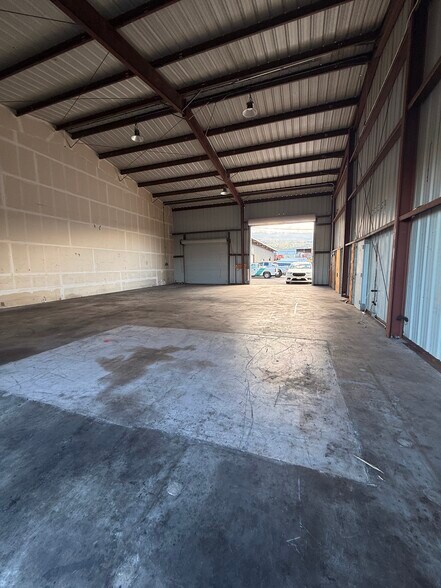 More Photos Of 73-4081 Hulikoa Dr, Kailua Kona Industrial For Lease