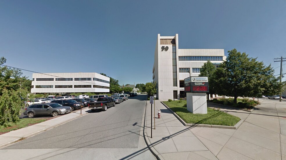 Primary Photo Of 50 Jackson Ave, Syosset Medical For Lease