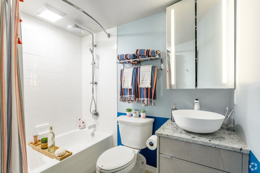 More Photos Of 750 Chene St, Detroit Apartments For Sale