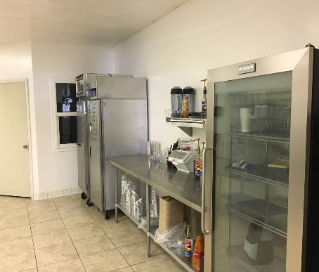 More Photos Of 129-169 E Antelope Ave, Woodlake Freestanding For Lease