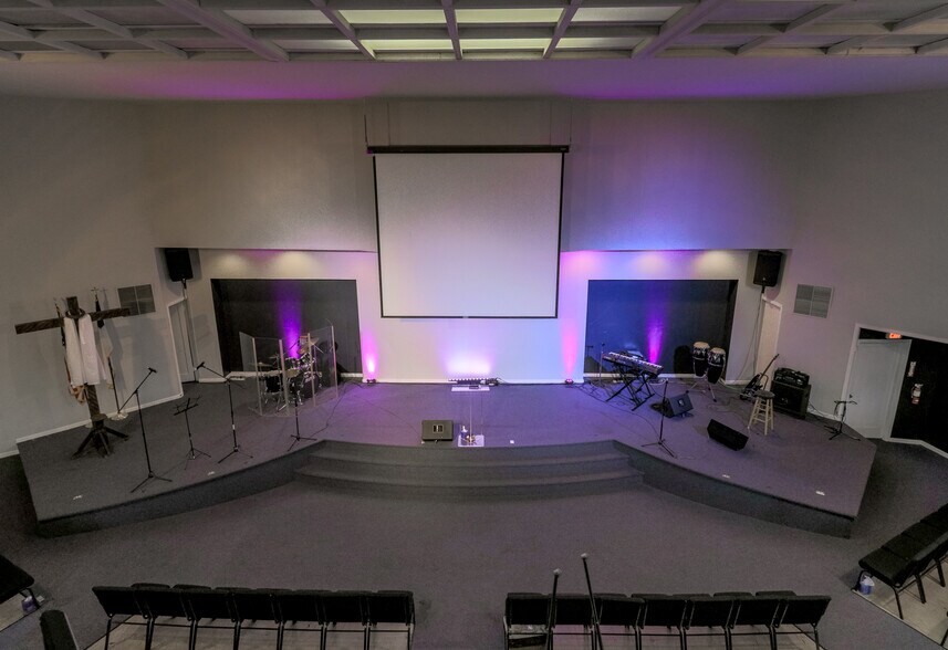 More Photos Of 1016 S 10th St, Tacoma Religious Facility For Sale