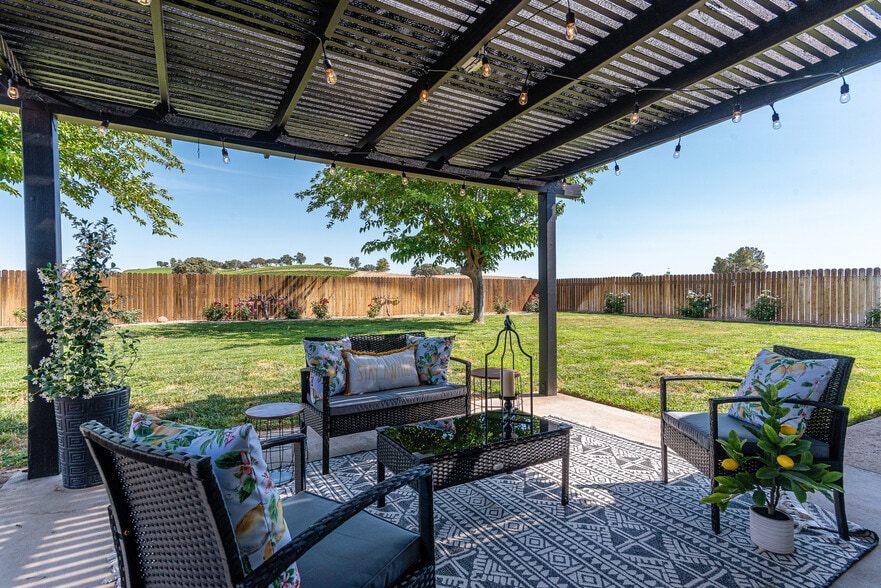 More Photos Of 7790 Airport Rd, Paso Robles Land For Sale