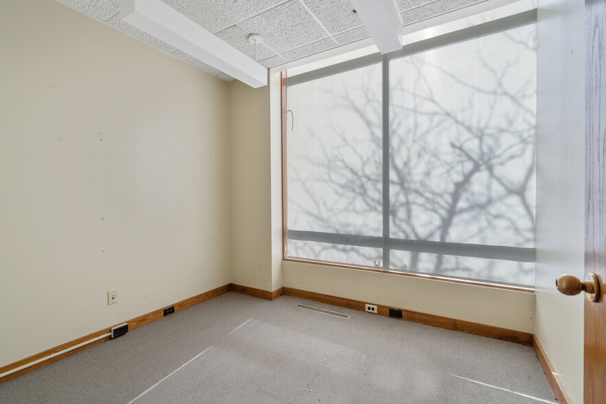 More Photos Of 344 W Genesee St, Syracuse Loft Creative Space For Lease