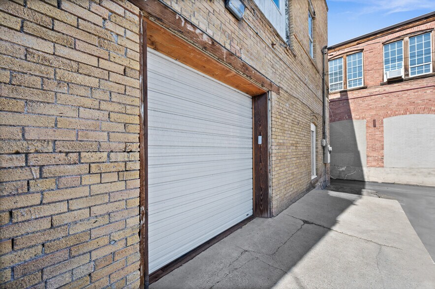 More Photos Of 629 S State St, Salt Lake City Storefront Retail Office For Lease