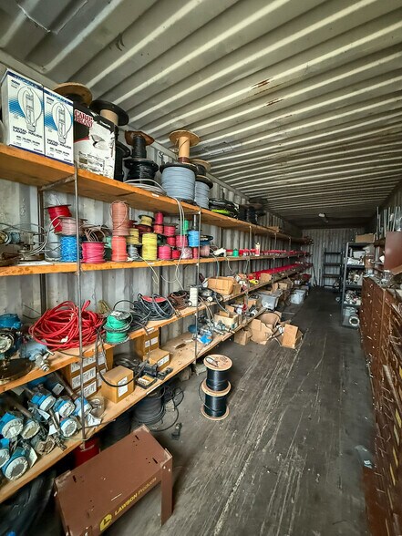 More Photos Of 5640 44th Ave S, Clinton Industrial For Sale