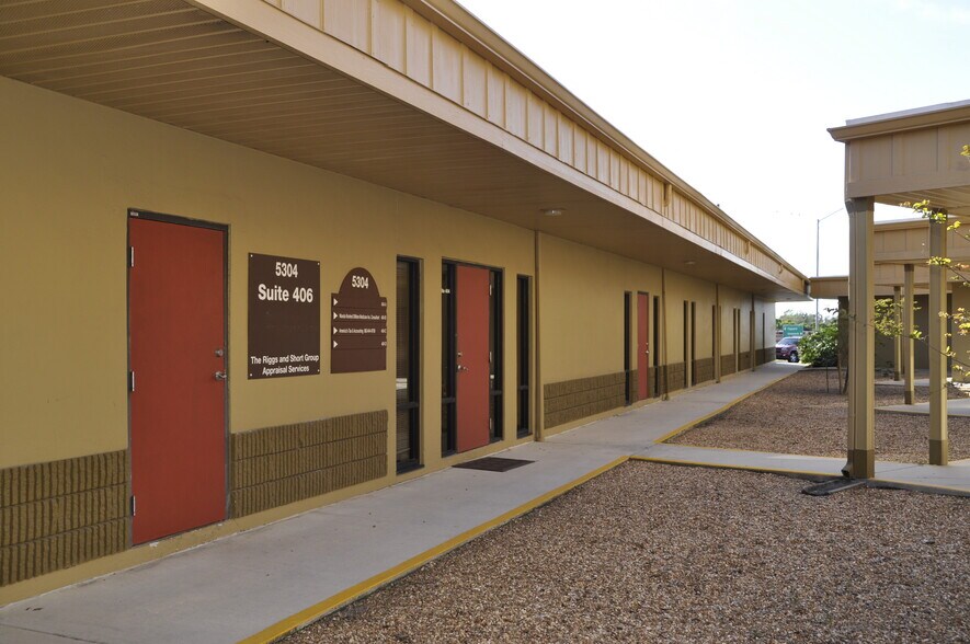 More Photos Of 5304 S Florida Ave, Lakeland Coworking Space