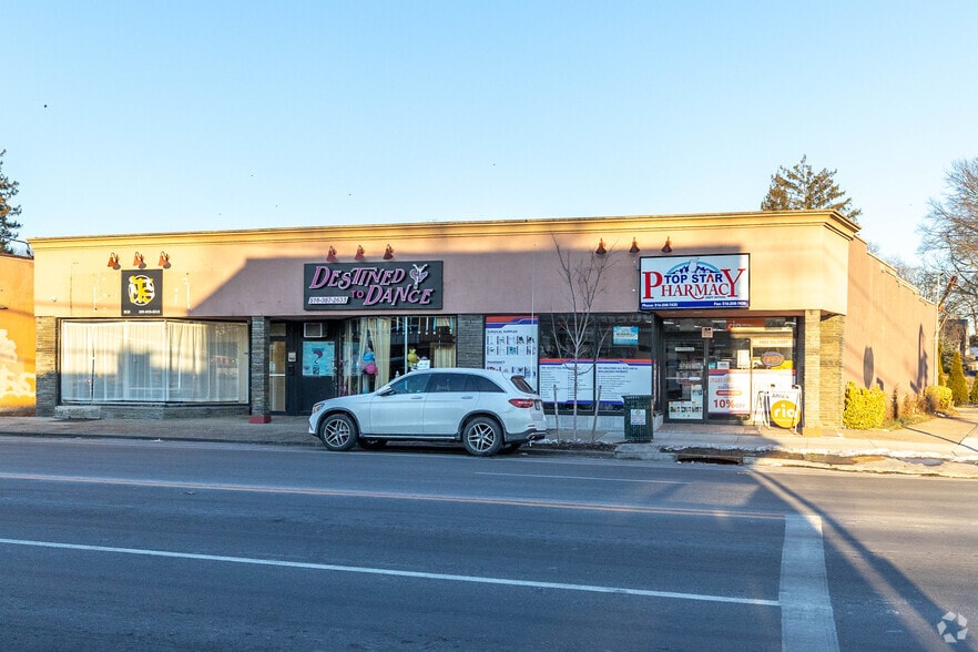 More Photos Of 1651-1655 Grand Ave, Baldwin Storefront For Sale