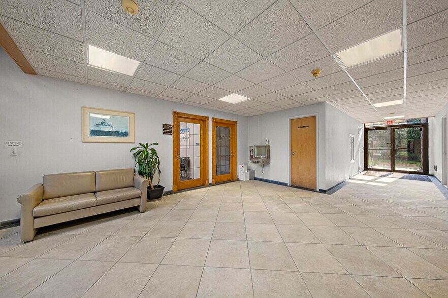 More Photos Of 257 Monmouth Rd, Oakhurst Medical For Sale