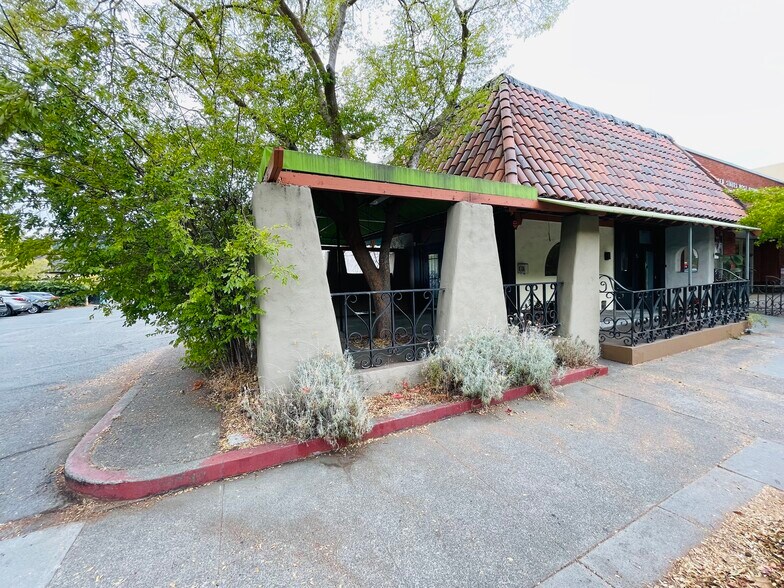 More Photos Of 115 San Anselmo Ave, San Anselmo Restaurant For Lease