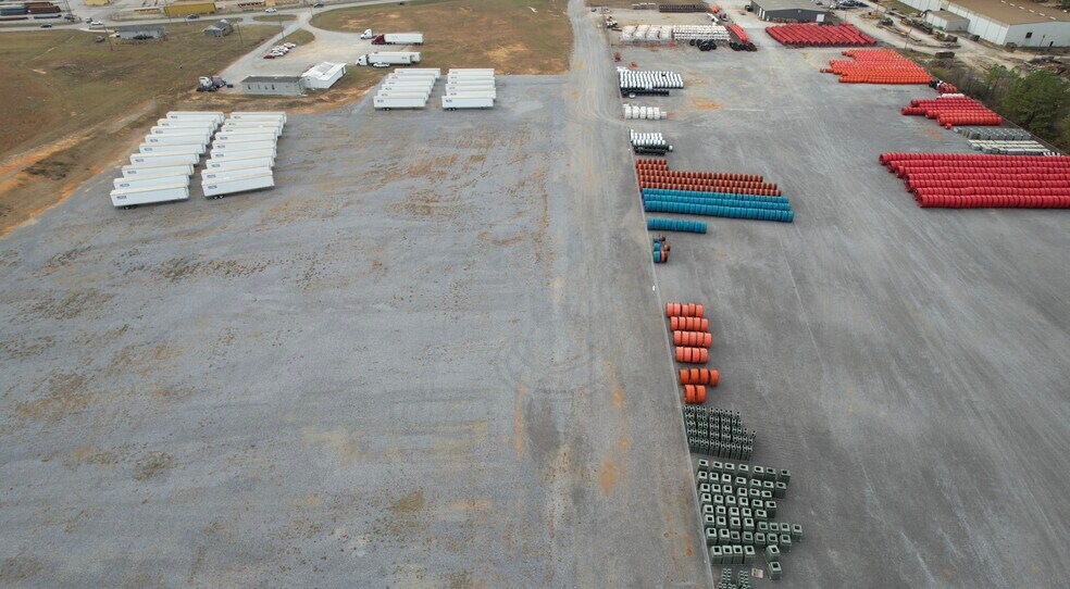 More Photos Of 1757 Highway 31, Calera Land For Lease