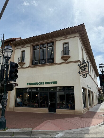 More Photos Of 1221-1233 State St, Santa Barbara Unknown For Lease