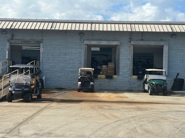 More Photos Of 10575 Old Dixie Hwy, Town Of Nocatee Warehouse For Sale