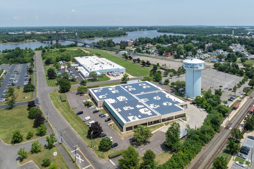 More Photos Of 450-460 Veterans Dr, Burlington Light Distribution For Sale