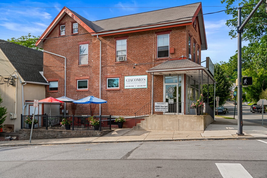 More Photos Of 700 Cattell St, Easton General Retail For Sale
