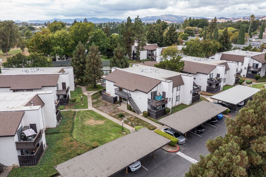 More Photos Of 1700 E Tabor Ave, Fairfield Apartments For Sale