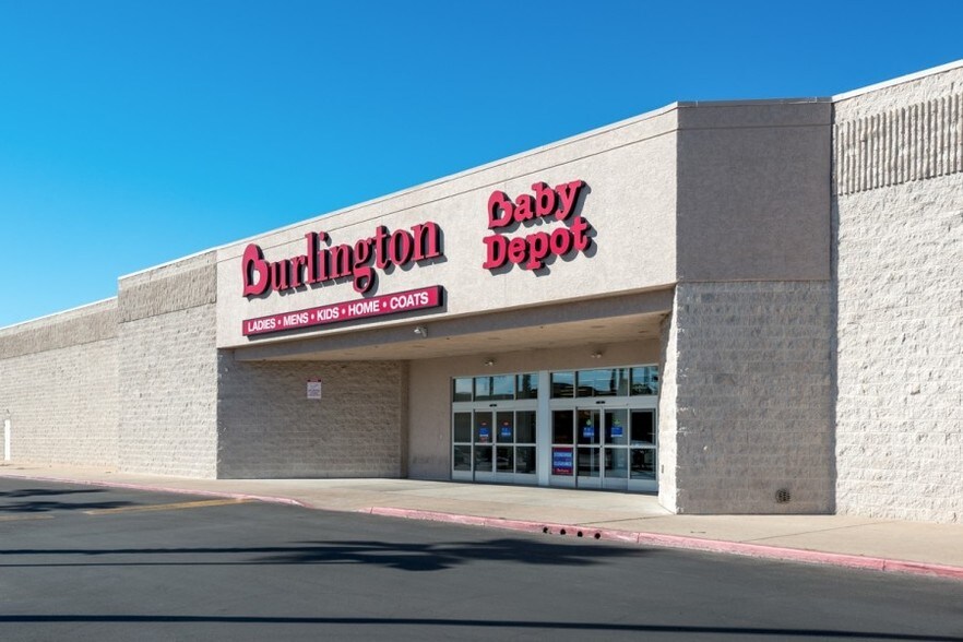 More Photos Of 3660 S 16th Ave, Tucson Department Store For Lease