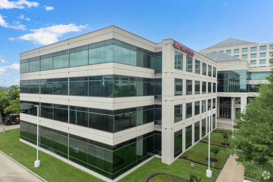 More Photos Of 3250 Briarpark Dr, Houston Office For Lease