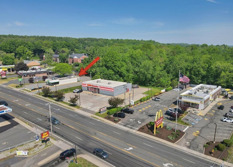 More Photos Of 942 Washington St, Middletown Fast Food For Sale