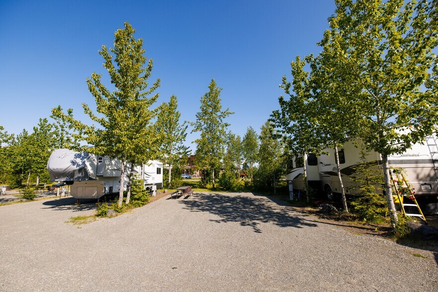 More Photos Of 48500 Diamond M Ranch Rd, Kenai Trailer Camper Park For Sale
