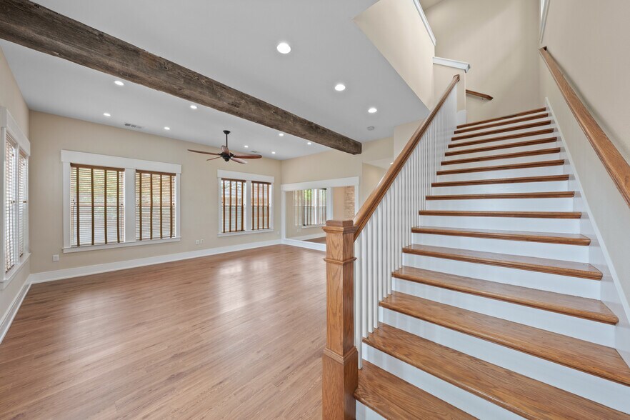 More Photos Of 1206 Hart St, Georgetown Specialty For Sale